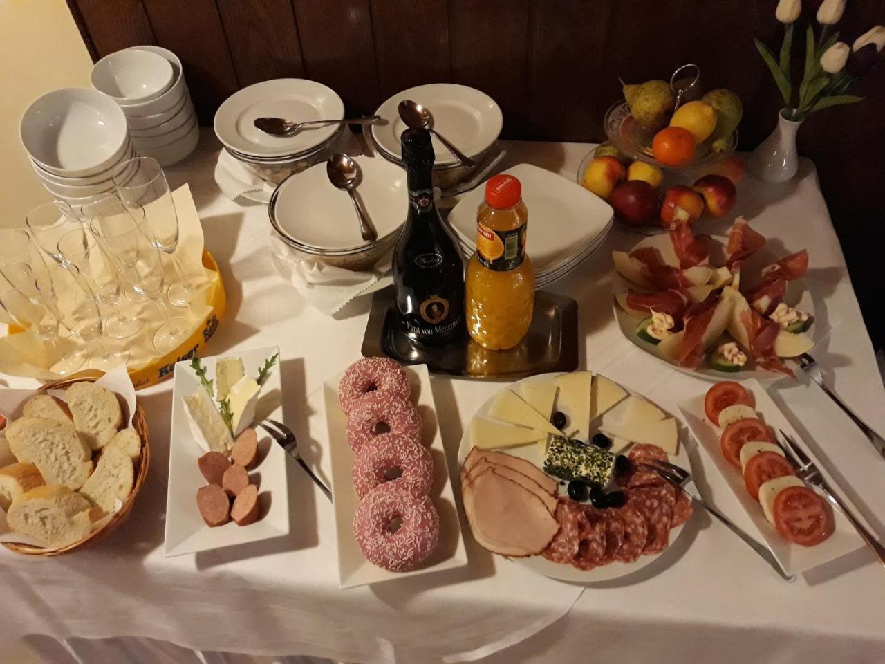 Hotel Luca Betzenstein Buitenkant foto